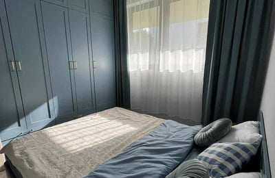Location d’un appartement élégant de 3 pièces avec jardin privé, 54 m², Zwierzyniec, Cracovie, Pologne